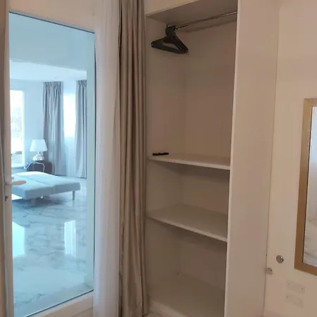 Apart Otel Marini